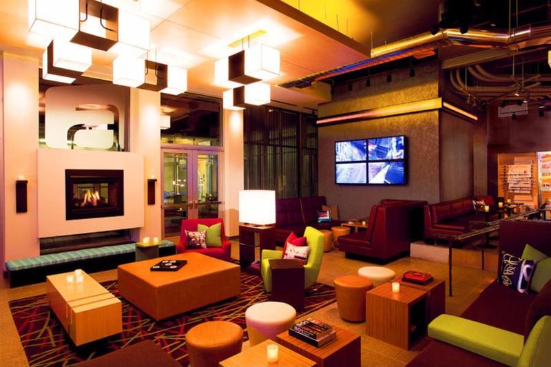 Vivanta Ahmedabad Sg Highway Exterior photo